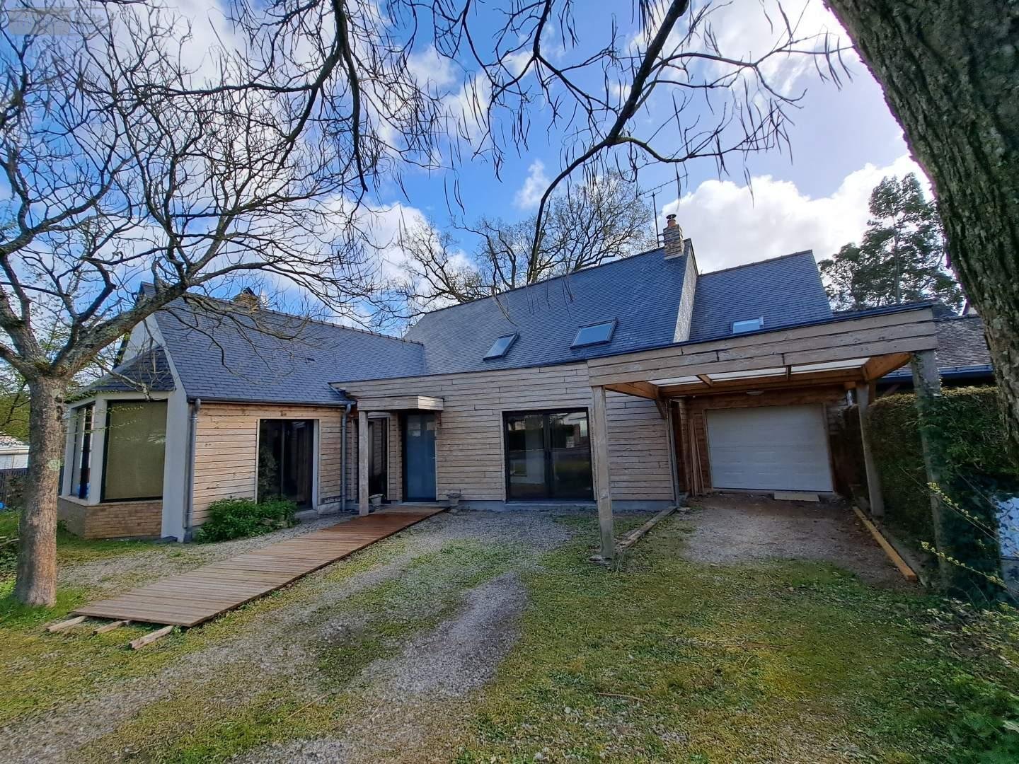 Maison a vendre Ombrée d'Anjou 49420 Maine-et-Loire 223 m2 7 pièces 306820 euros