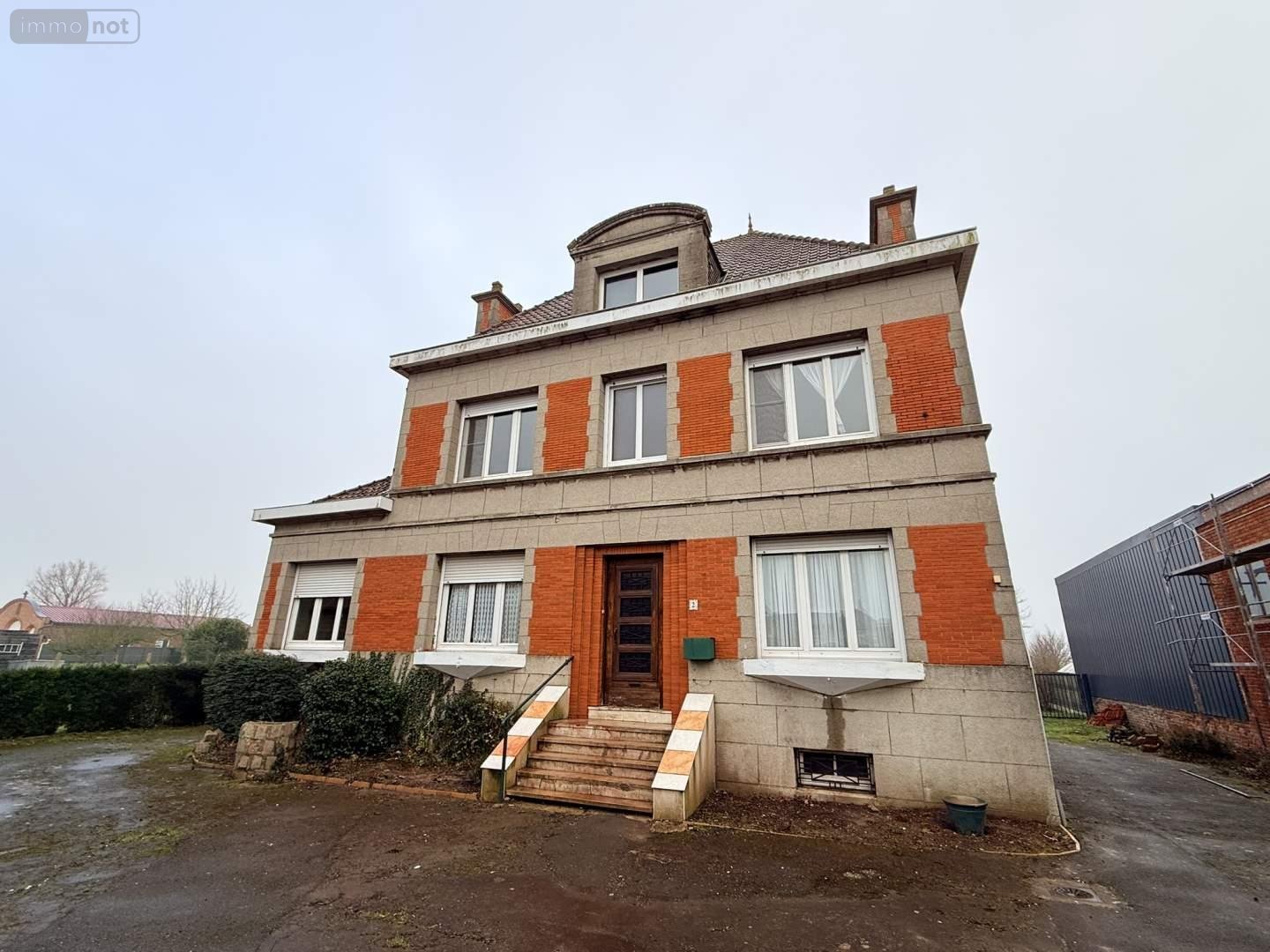 Maison a vendre Staple 59190 Nord 154 m2 8 pièces 188000 euros