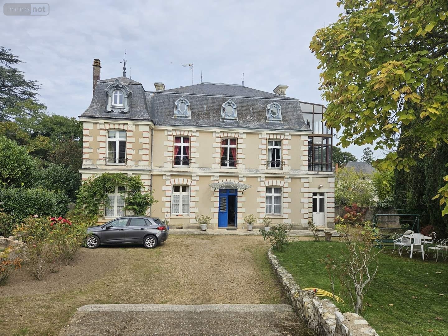 propriete a vendre Montval-sur-Loir 72500 Sarthe 337 m2 12 pièces 451500 euros