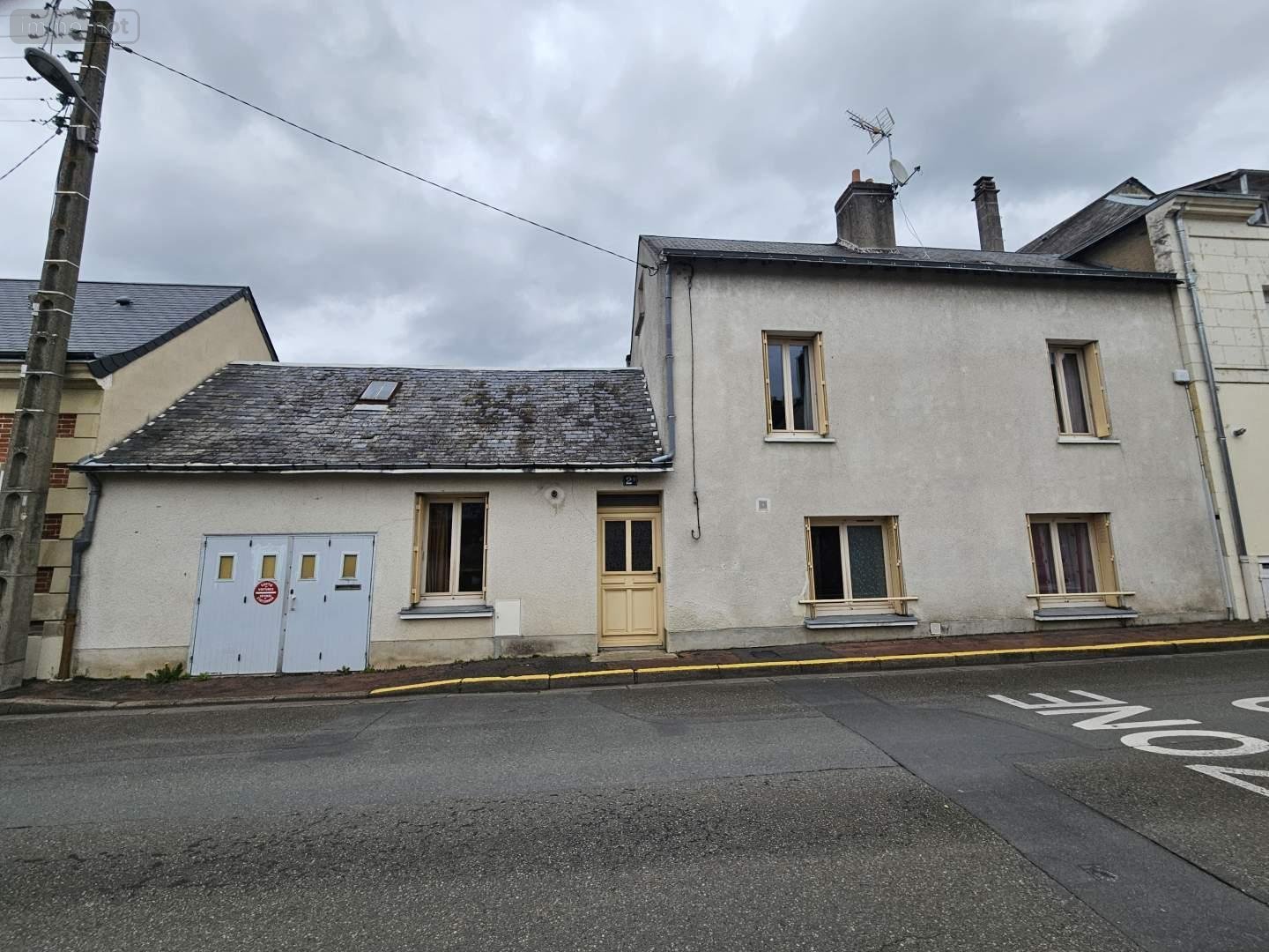 Maison a vendre La Chartre-sur-le-Loir 72340 Sarthe 79 m2 4 pièces 54500 euros