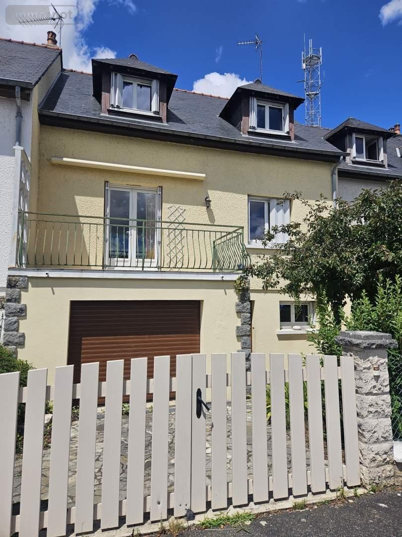 Maison a vendre La Chartre-sur-le-Loir 72340 Sarthe 118 m2 9 pièces 127200 euros