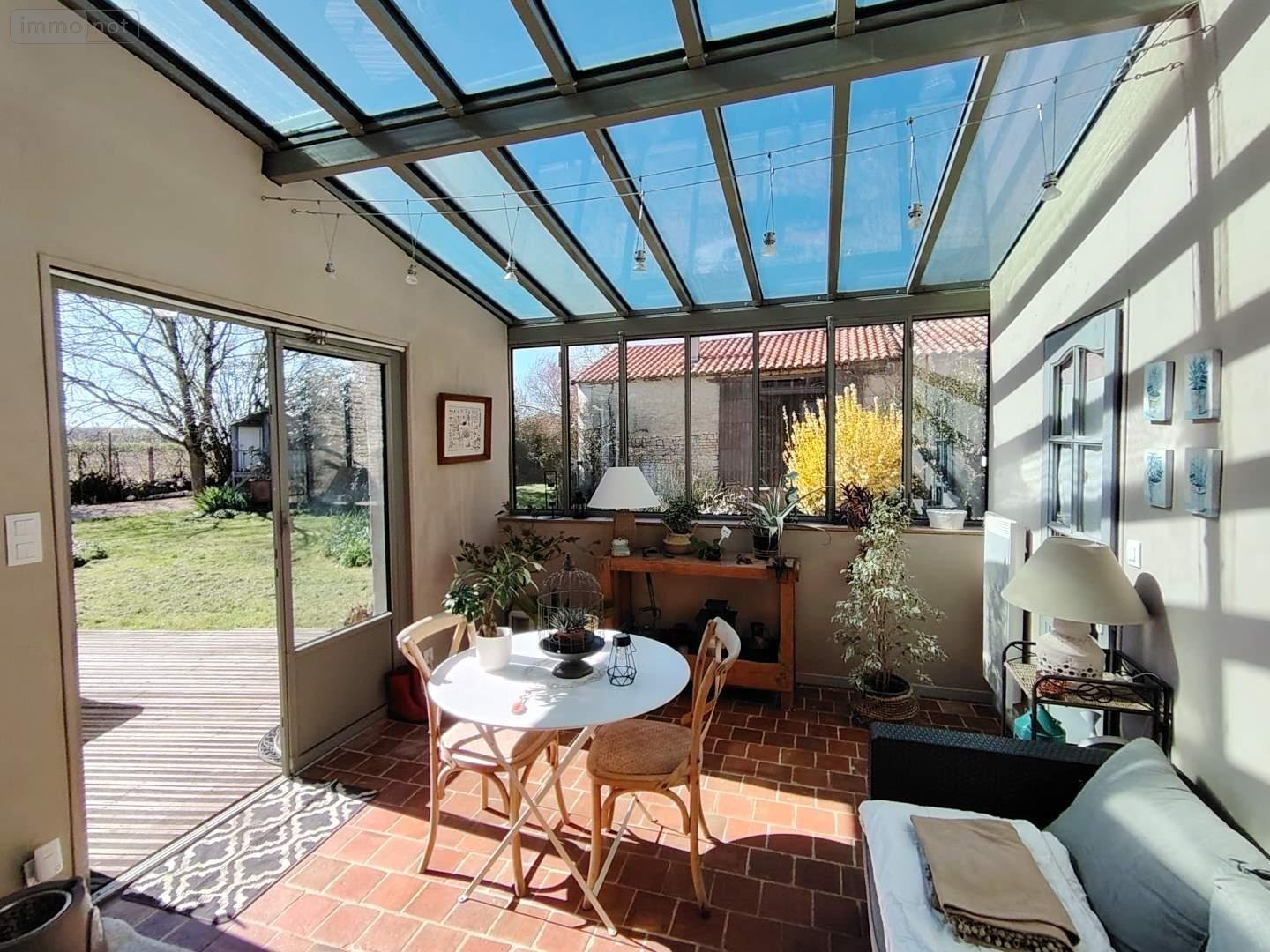 Maison a vendre Mirebeau 86110 Vienne 191 m2 5 pièces 285000 euros