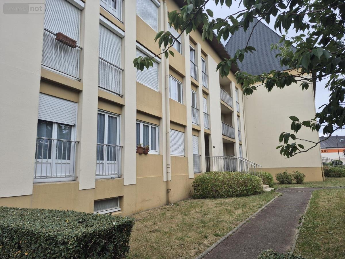 Appartement a vendre Lamballe-Armor 22400 Côtes-d'Armor 49 m2  107000 euros