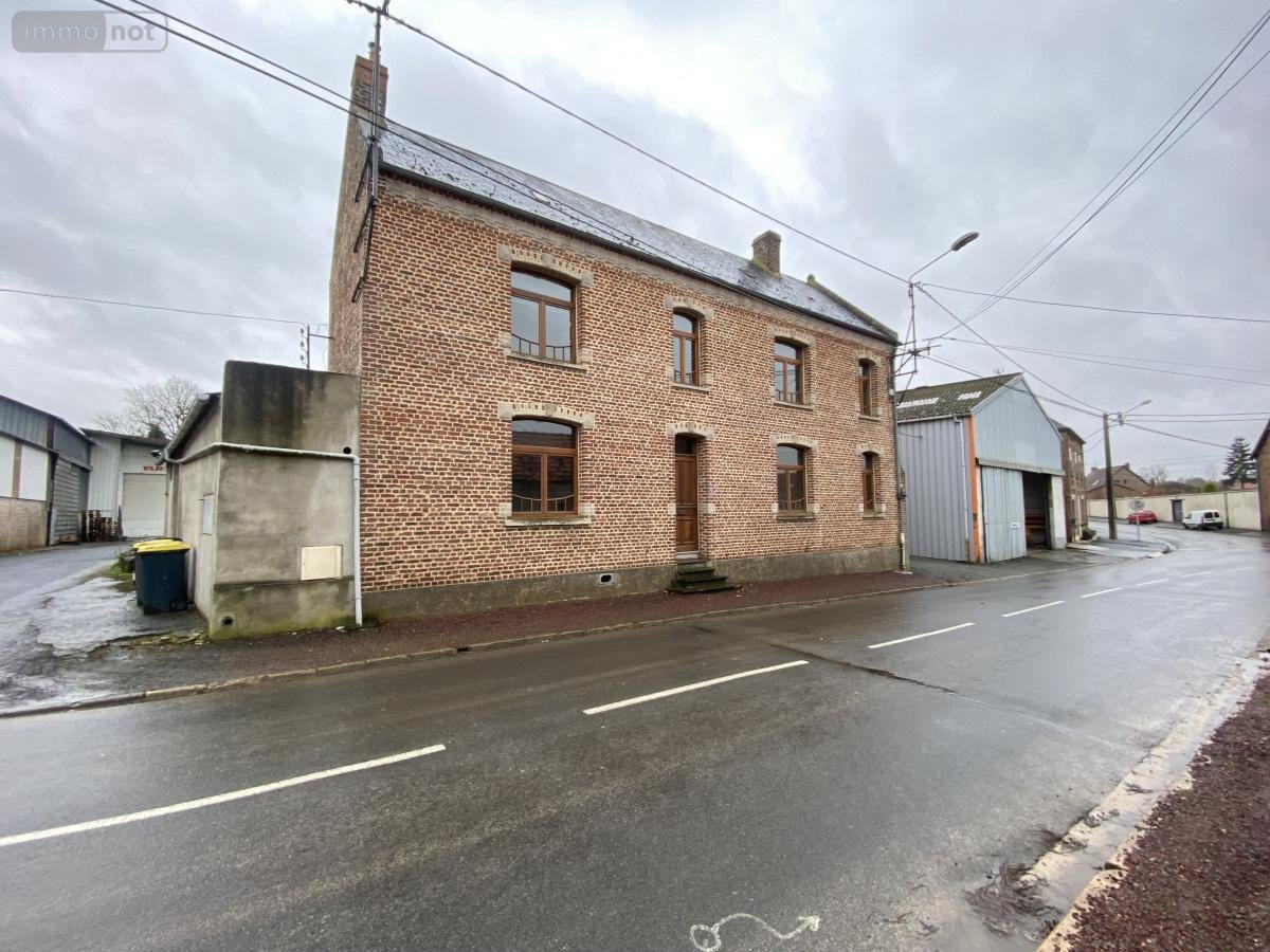 Immeuble a vendre Inchy-en-Artois 62860 Pas-de-Calais 225 m2  387800 euros