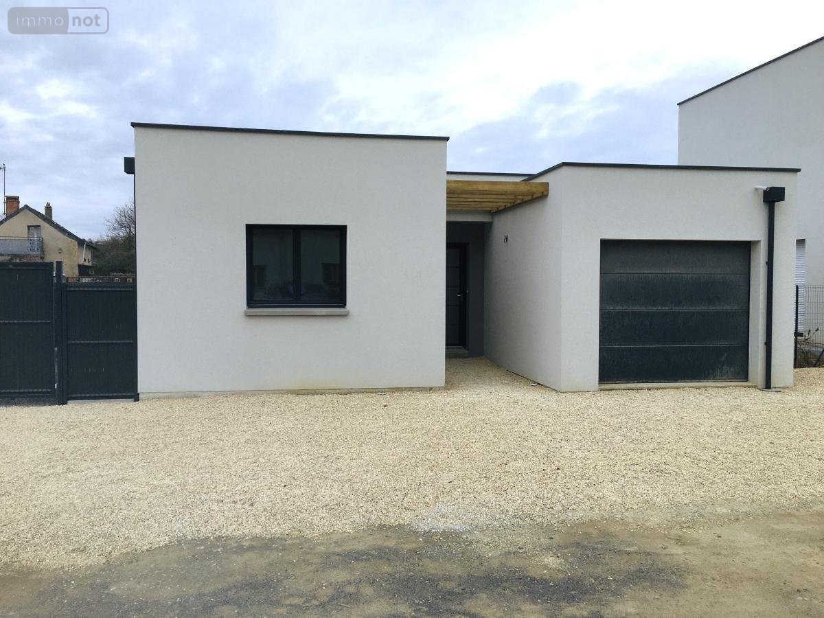 Location maison Angers 49000 Maine-et-Loire 110 m2 5 pièces 1525 euros