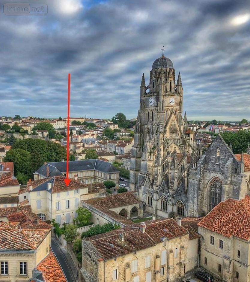 Appartement a vendre Saintes 17100 Charente-Maritime 76 m2 2 pièces 167872 euros