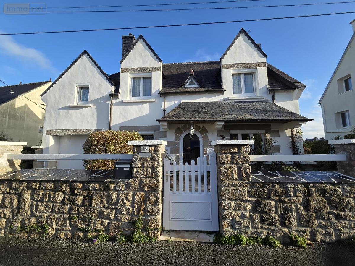 Maison a vendre Plestin-les-Grèves 22310 Côtes-d'Armor 94 m2  261400 euros