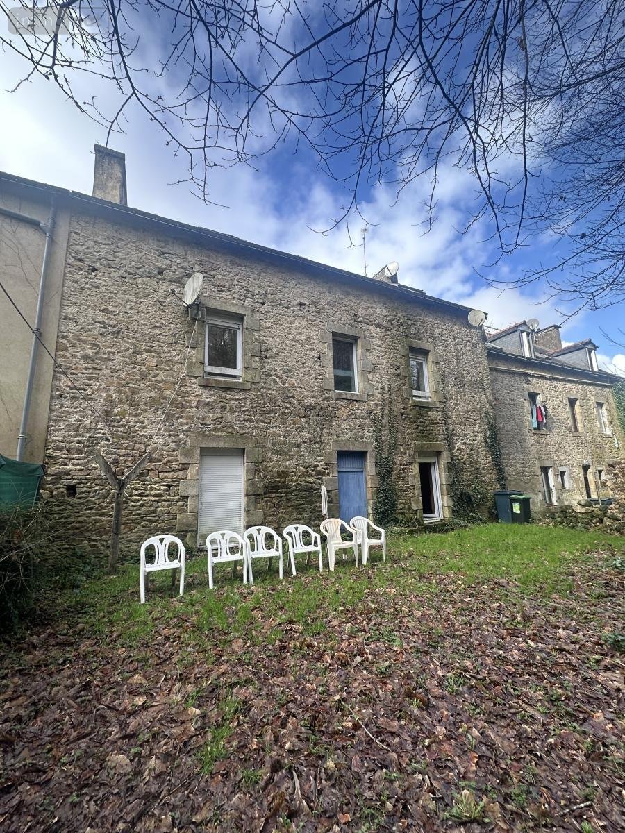 Immeuble a vendre Hennebont 56700 Morbihan 0 m2  324820 euros
