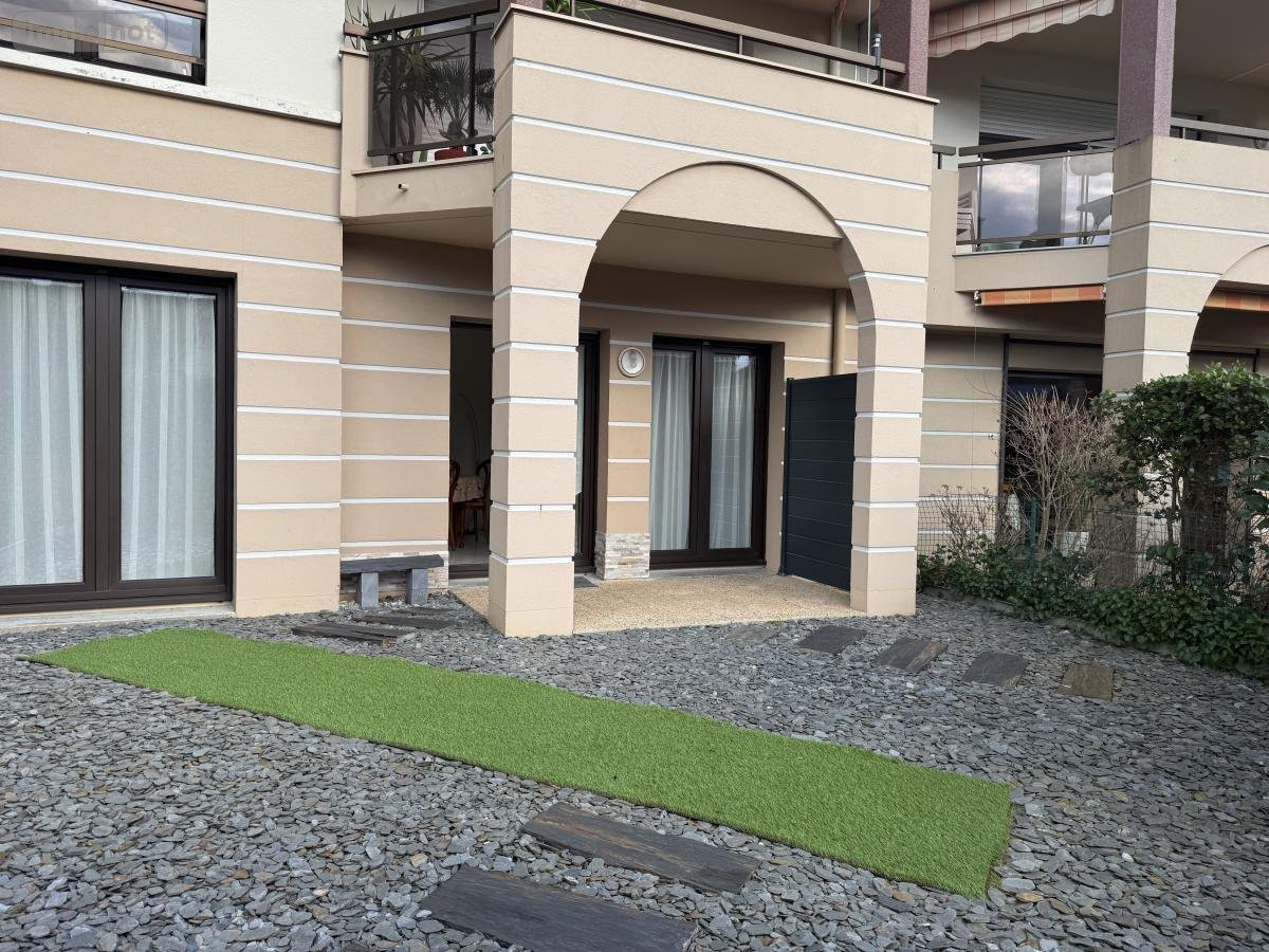 Location appartement Laval 53000 Mayenne 69 m2 3 pièces 825 euros