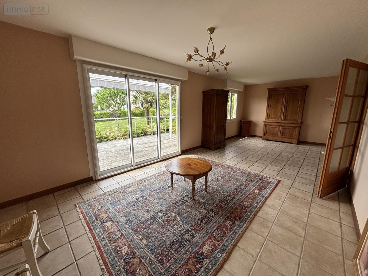 Maison a vendre Val d'Erdre-Auxence 49370 Maine-et-Loire 107 m2 4 pièces 236800 euros