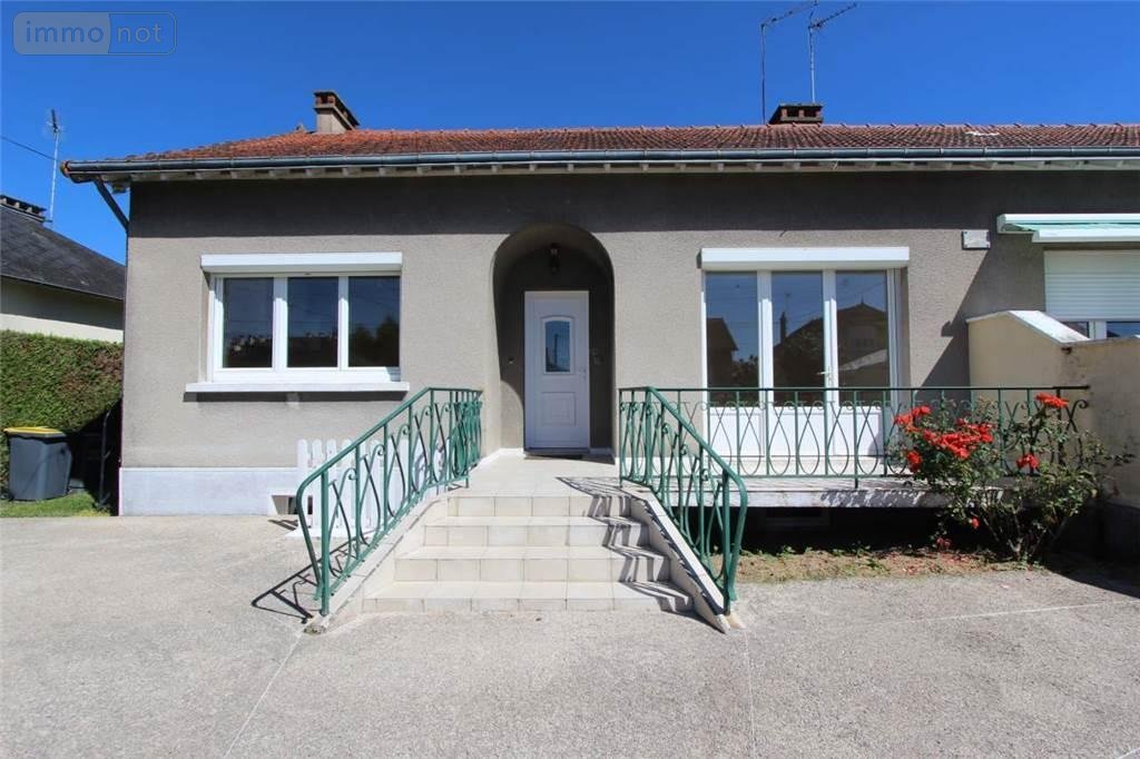 Location maison Vendôme 41100 Loir-et-Cher 73 m2 3 pièces 740 euros