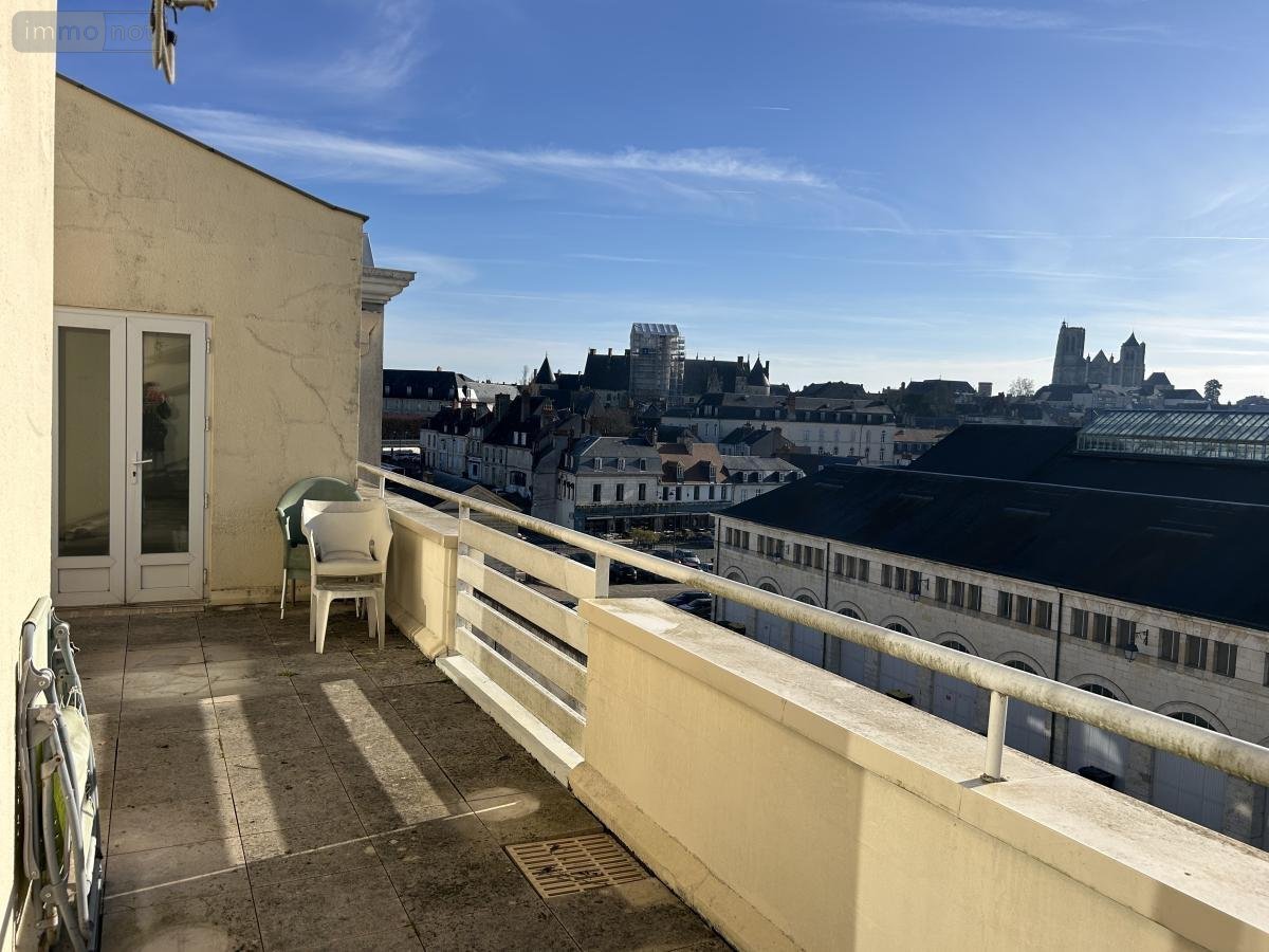 Appartement a vendre Bourges 18000 Cher 133 m2 6 pièces 301600 euros