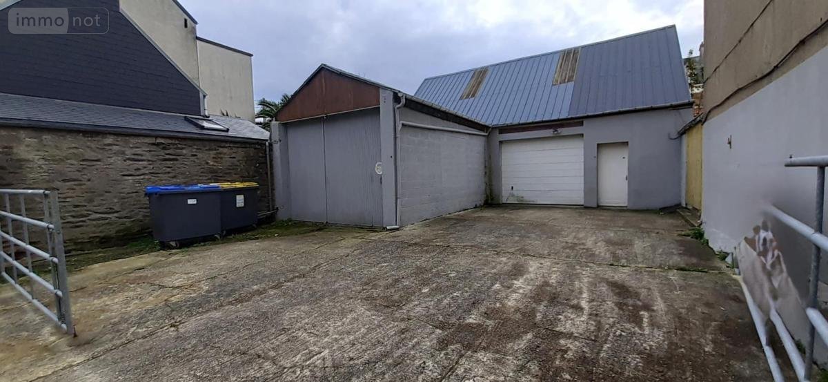 Location fonds et murs commerciaux Cherbourg-en-Cotentin 50100 Manche 130 m2  900 euros