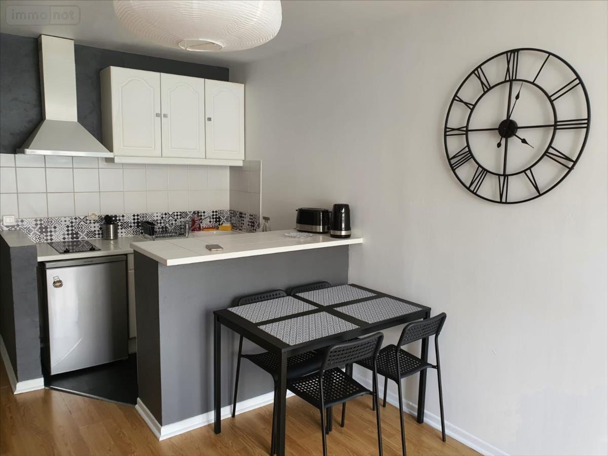 Location appartement Reims 51100 Marne 40 m2 2 pièces 606 euros