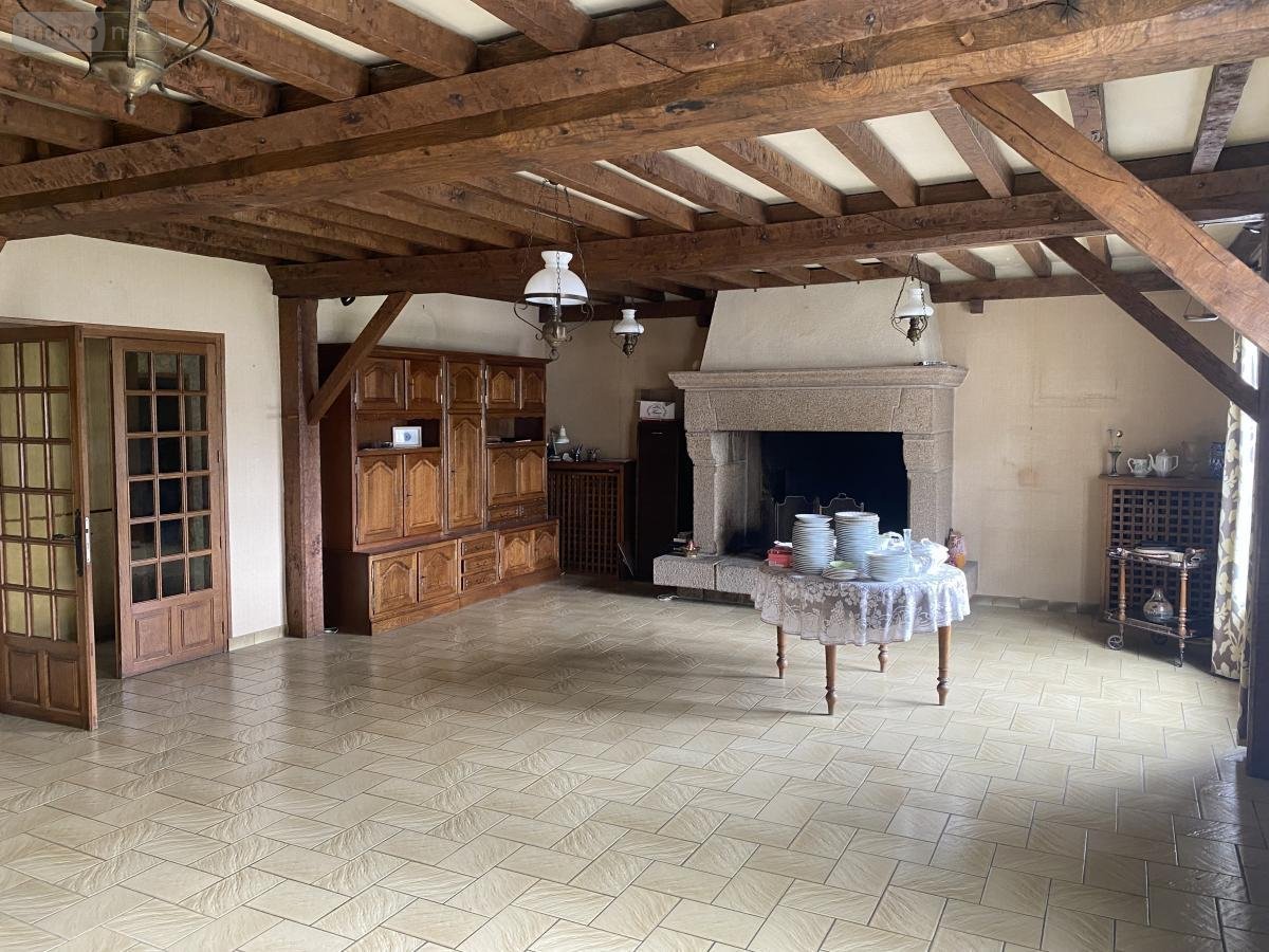 Maison a vendre Vire-Normandie 14500 Calvados 225 m2 7 pièces 131875 euros