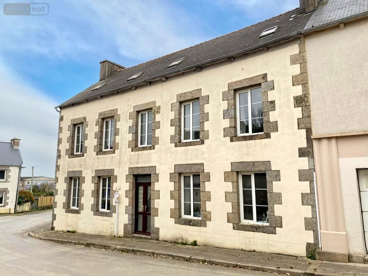 Maison a vendre Uzel 22460 Côtes-d'Armor 178 m2 6 pièces 113724 euros