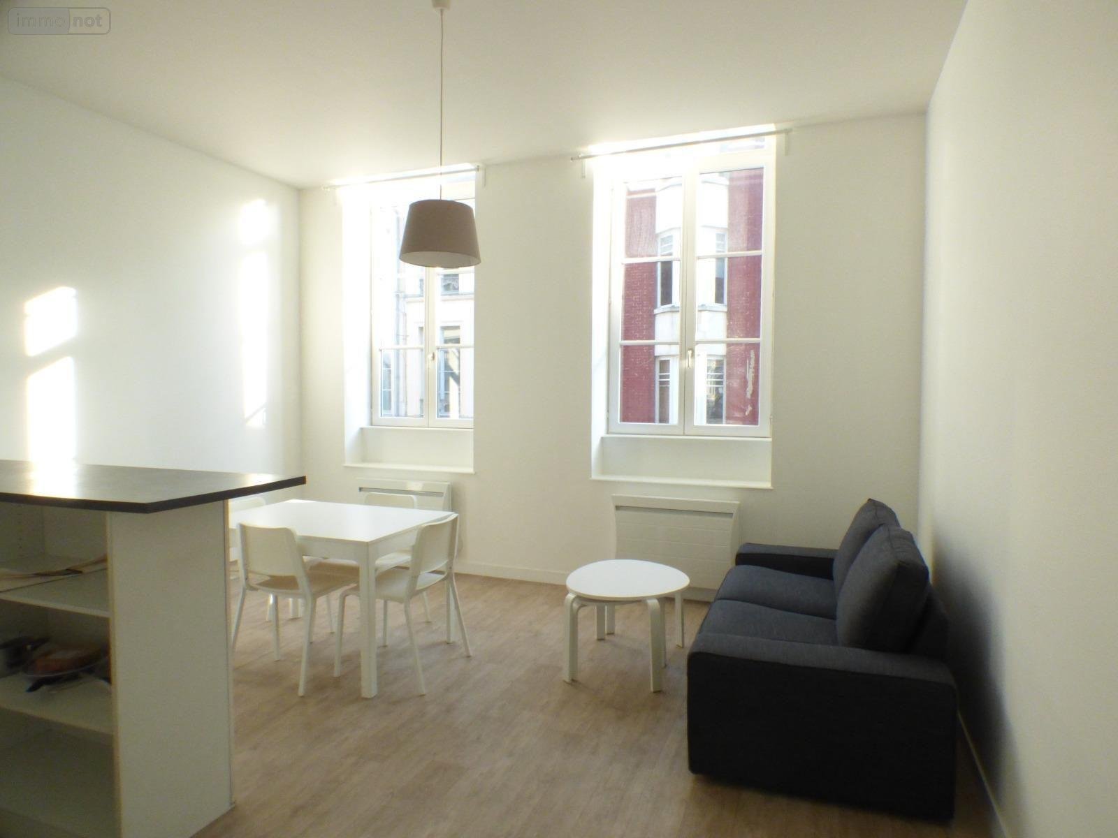 Location appartement Lille 59000 Nord 45 m2 2 pièces 859 euros