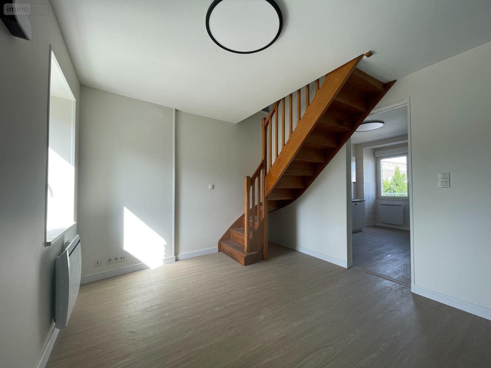 Location appartement Guipry-Messac 35480 Ille-et-Vilaine 31 m2 2 pièces 430 euros