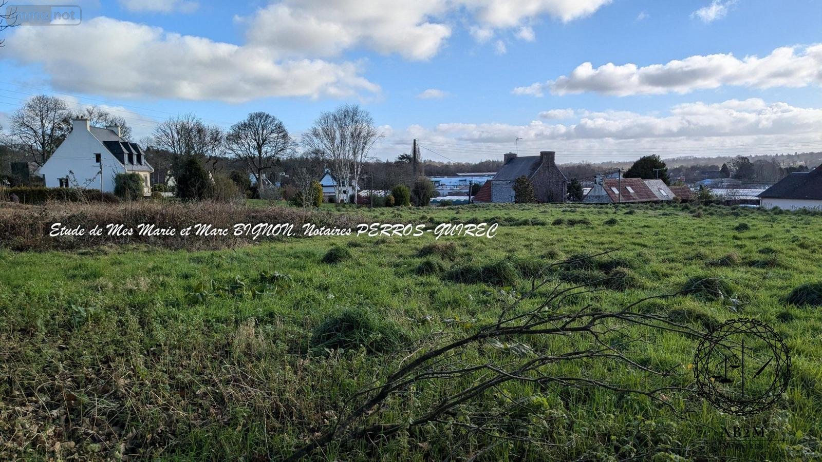 Terrain a batir a vendre Lannion 22300 Côtes-d'Armor 1017 m2  110670 euros