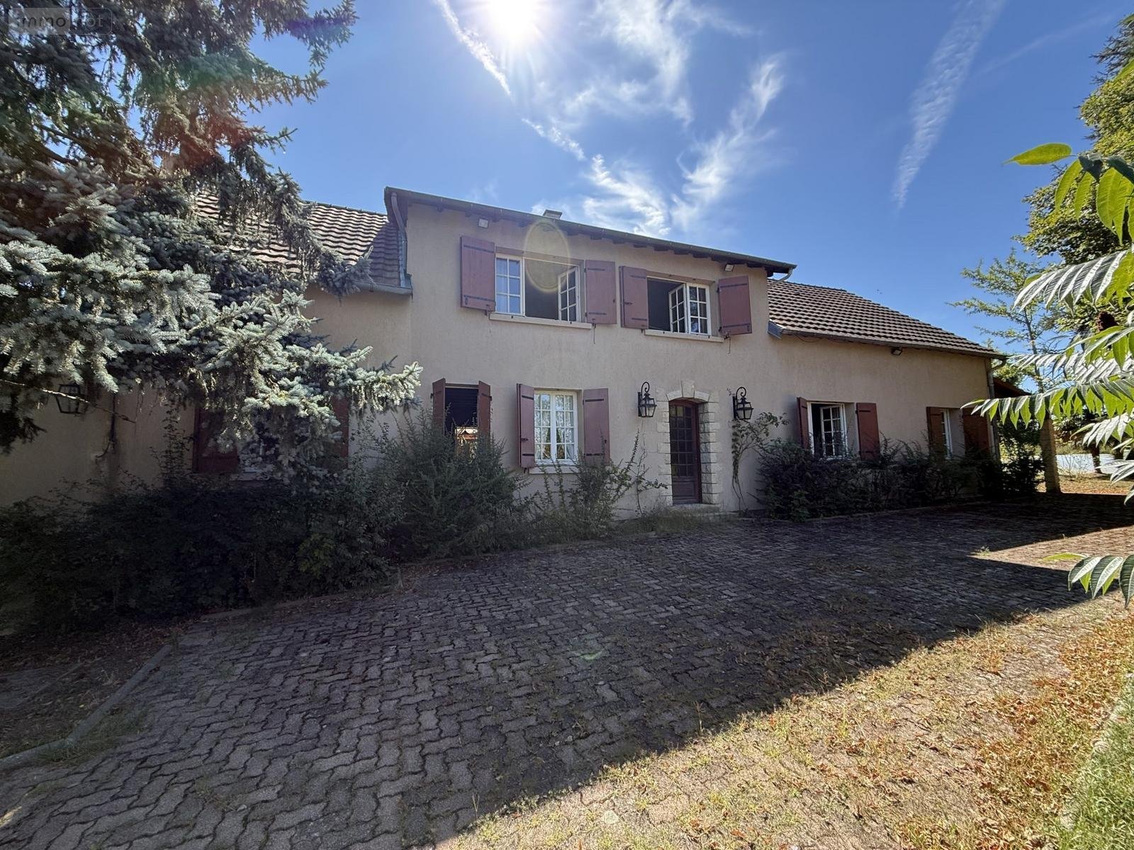 Maison a vendre Cusset 03300 Allier 253 m2 11 pièces 319000 euros