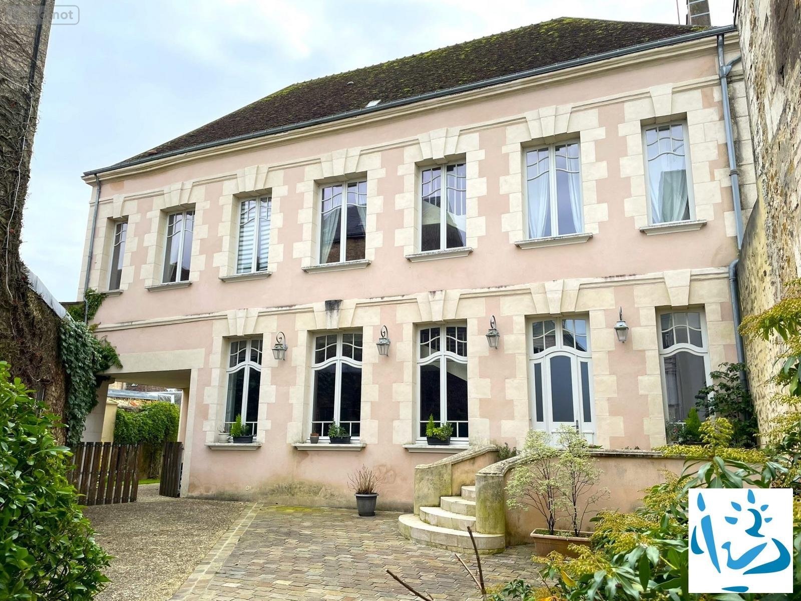 Maison a vendre Mortagne-au-Perche 61400 Orne 308 m2 10 pièces 749000 euros