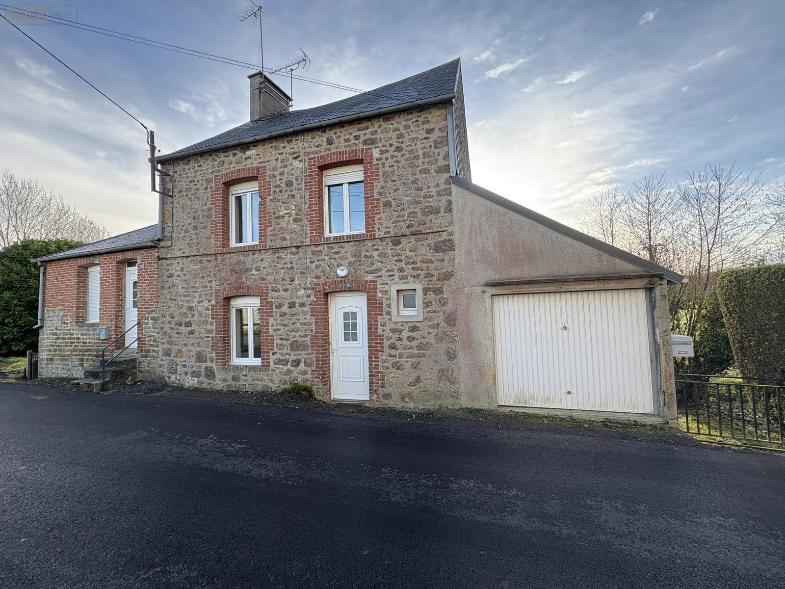 Maison a vendre Percy-en-Normandie 50410 Manche 60 m2 6 pièces 100700 euros