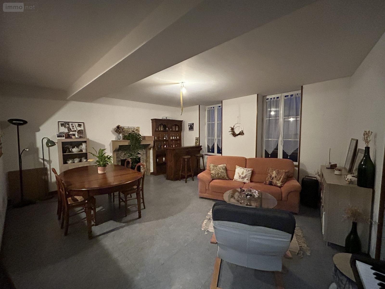 Location appartement Nolay 21340 Côte-d'Or 79 m2 4 pièces 600 euros