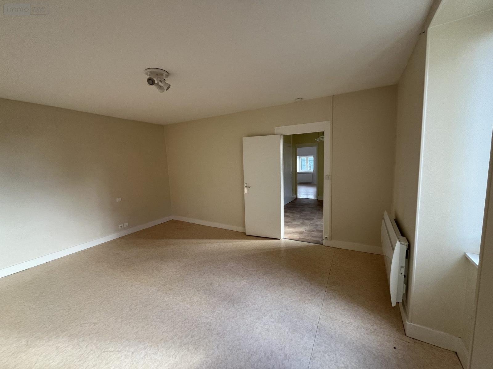 Location appartement Saint-Jean-le-Vieux 01640 Ain 55 m2 2 pièces 415 euros