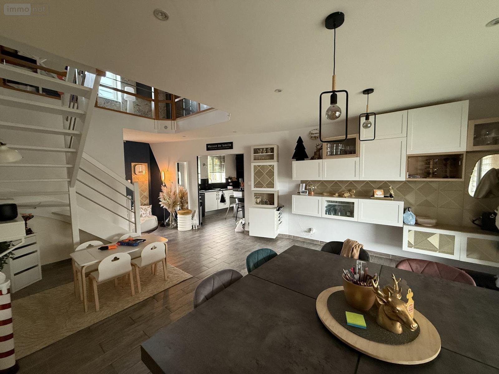 Maison a vendre Saint-Yorre 03270 Allier 206 m2 8 pièces 396000 euros