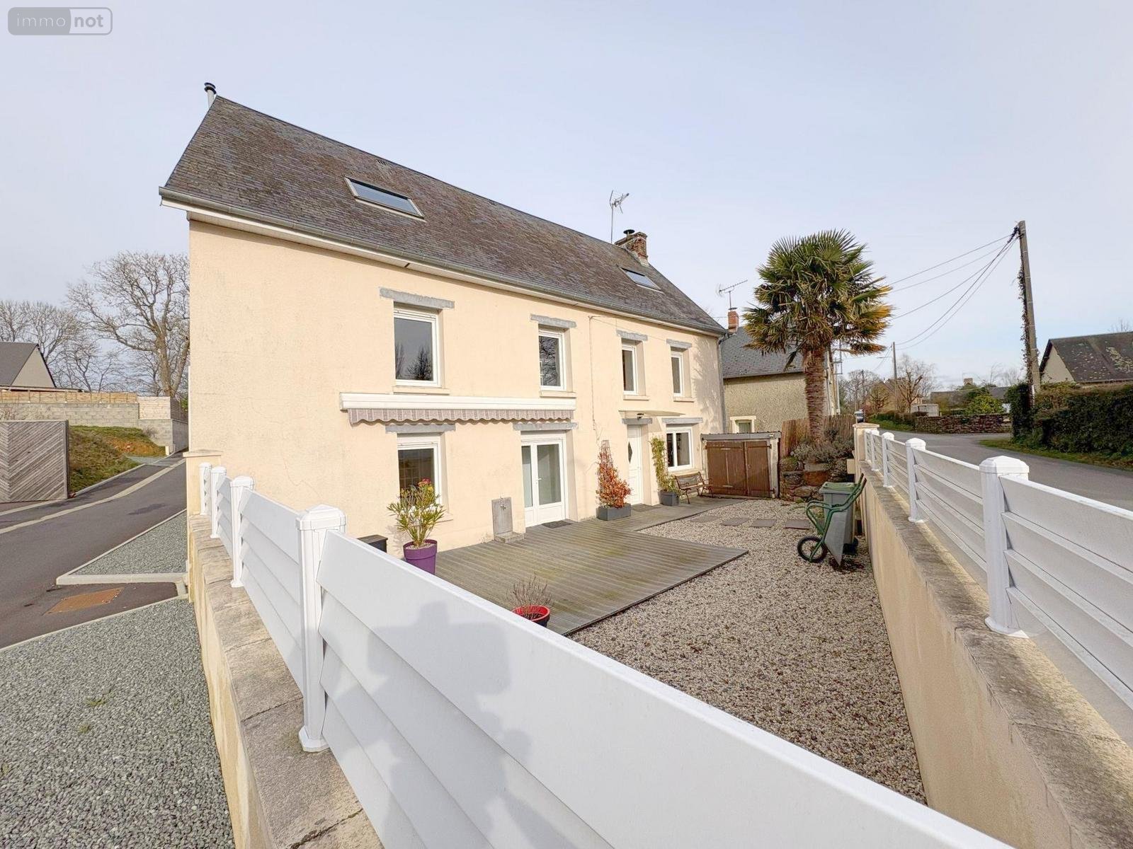 Maison a vendre Chanteloup 50510 Manche 122 m2 5 pièces 234000 euros