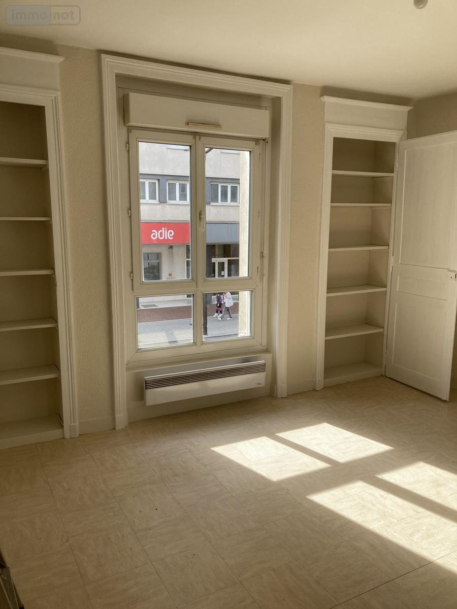 Location appartement Le Mans 72000 Sarthe 29 m2 1 pièce 330 euros