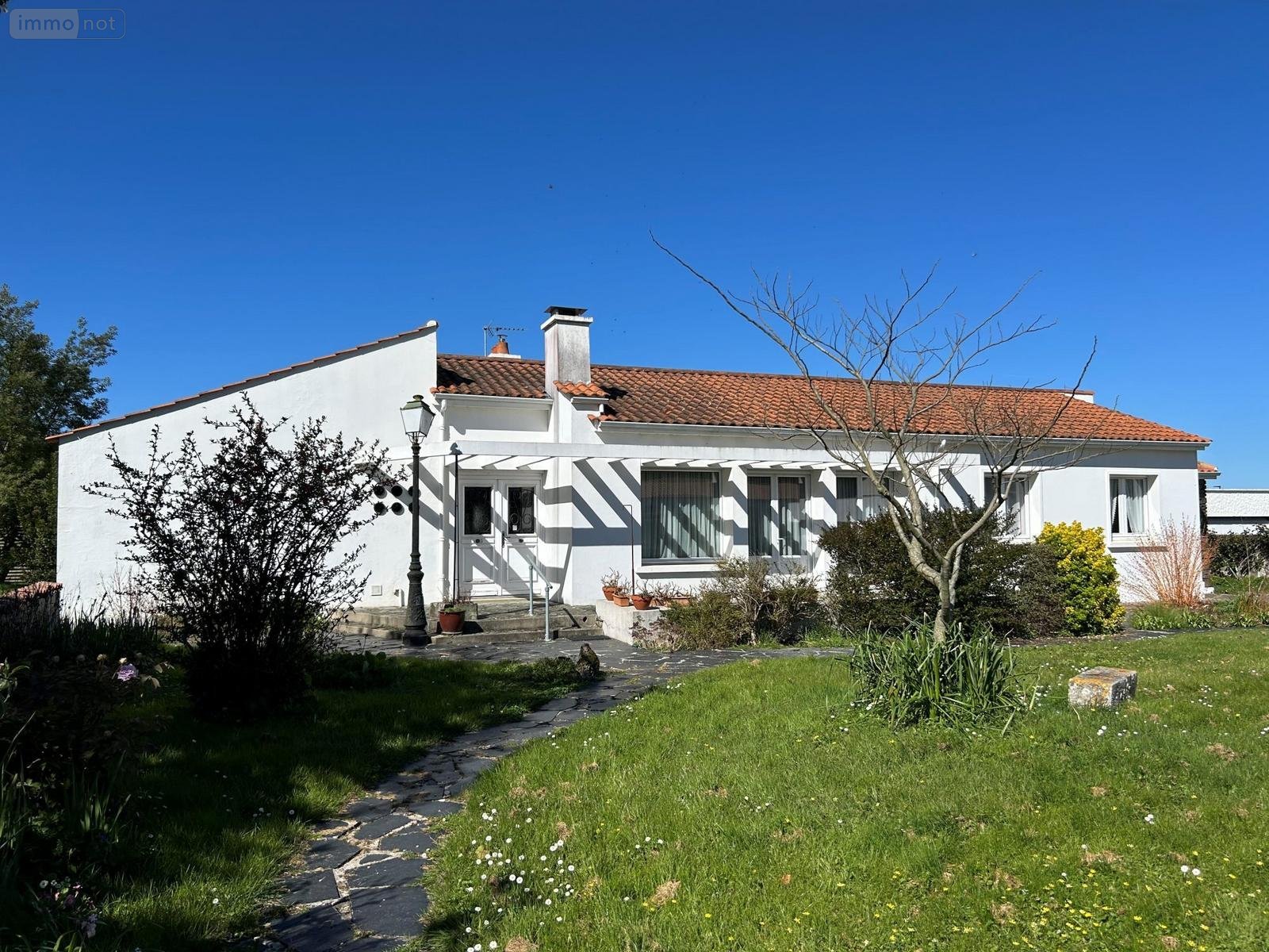 Maison a vendre Beauvoir-sur-Mer 85230 Vendée 183 m2 8 pièces 301700 euros