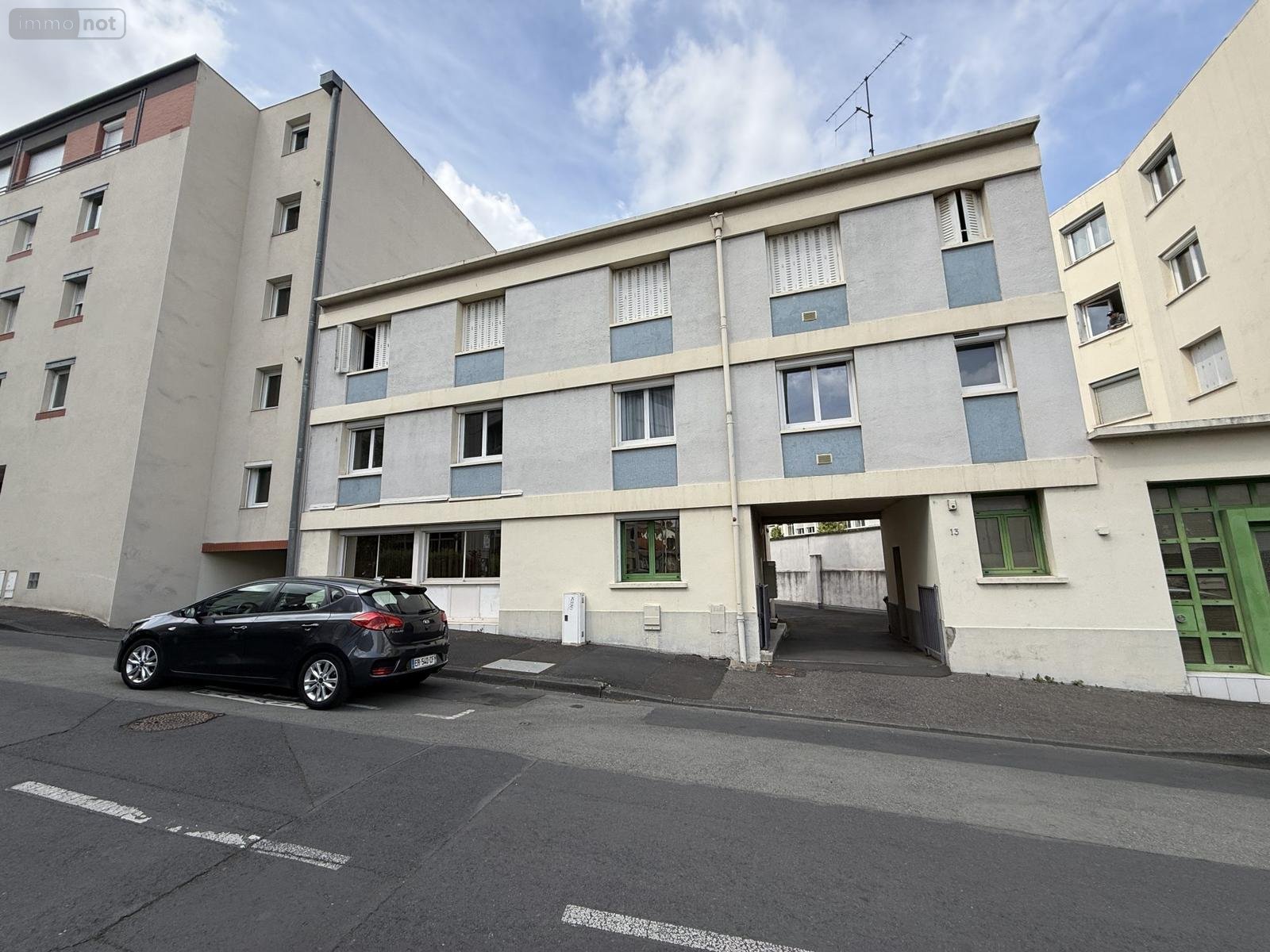 Appartement a vendre Clermont-Ferrand 63000 Puy-de-Dôme 81 m2 3 pièces 159000 euros
