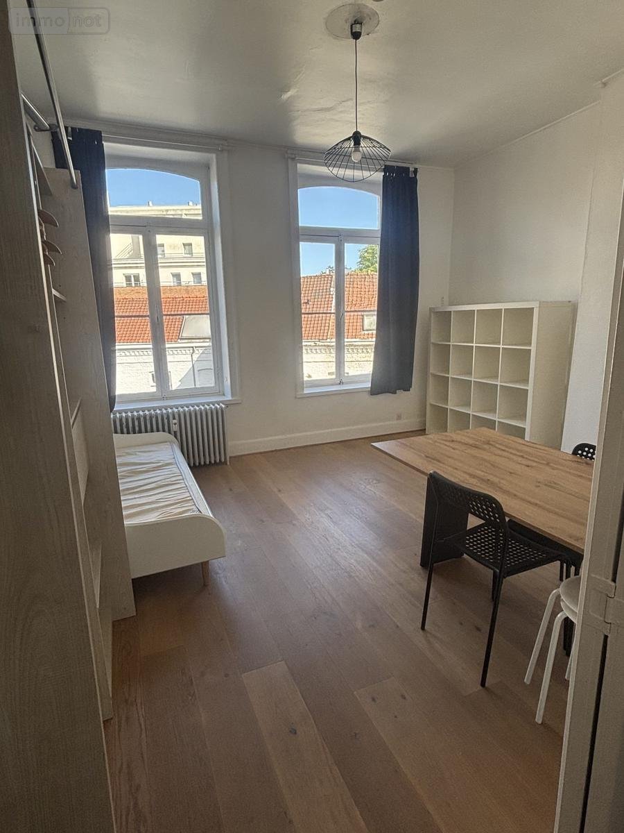 Location appartement Lille 59000 Nord 22 m2 1 pièce 611 euros