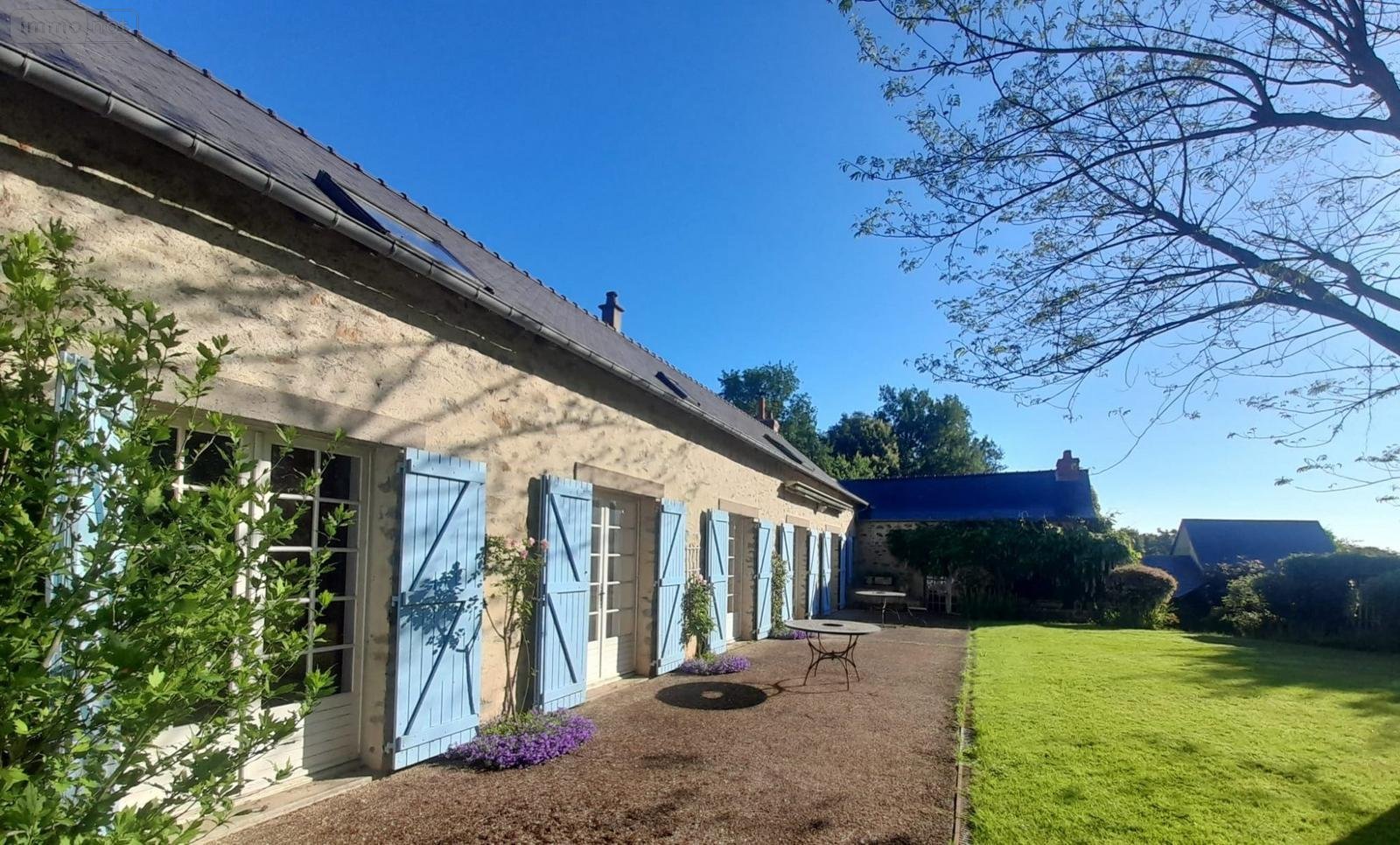 Maison a vendre Bouère 53290 Mayenne 202 m2 9 pièces 453200 euros