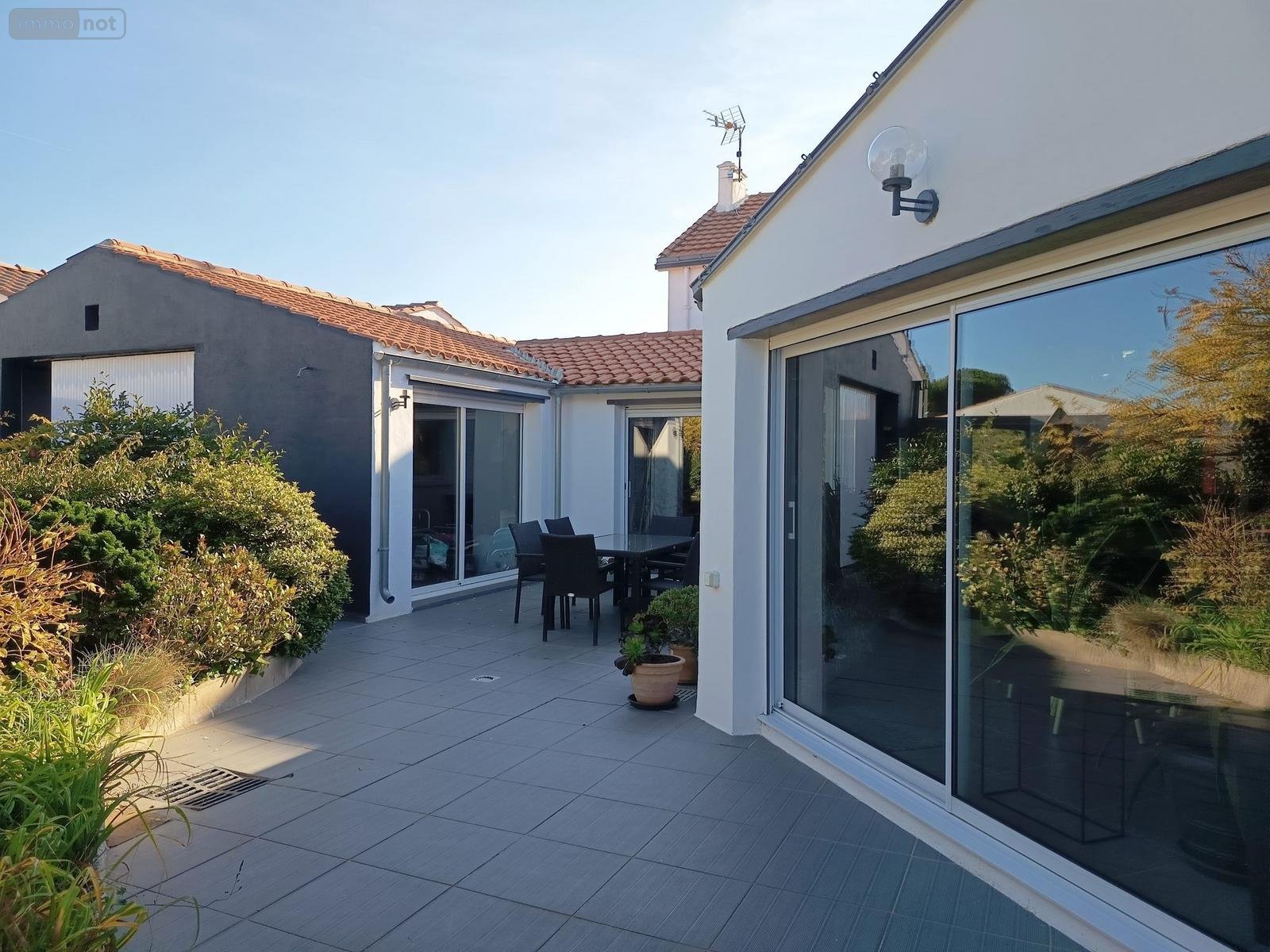 Maison a vendre Sallertaine 85300 Vendée 207 m2 6 pièces 332600 euros