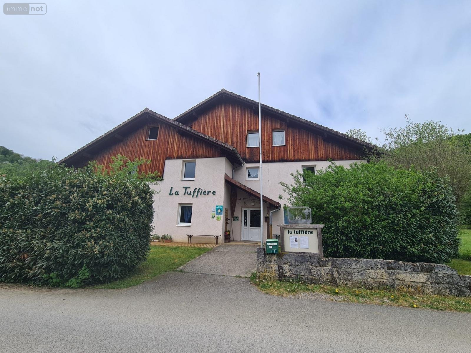 Maison a vendre Ornans 25290 Doubs 520 m2 16 pièces 805250 euros