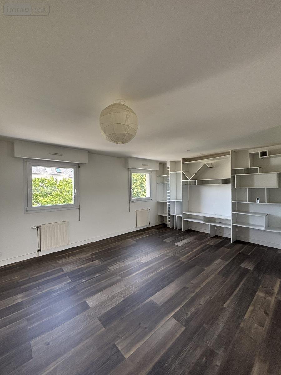 Location appartement Vern-sur-Seiche 35770 Ille-et-Vilaine 63 m2 2 pièces 740 euros