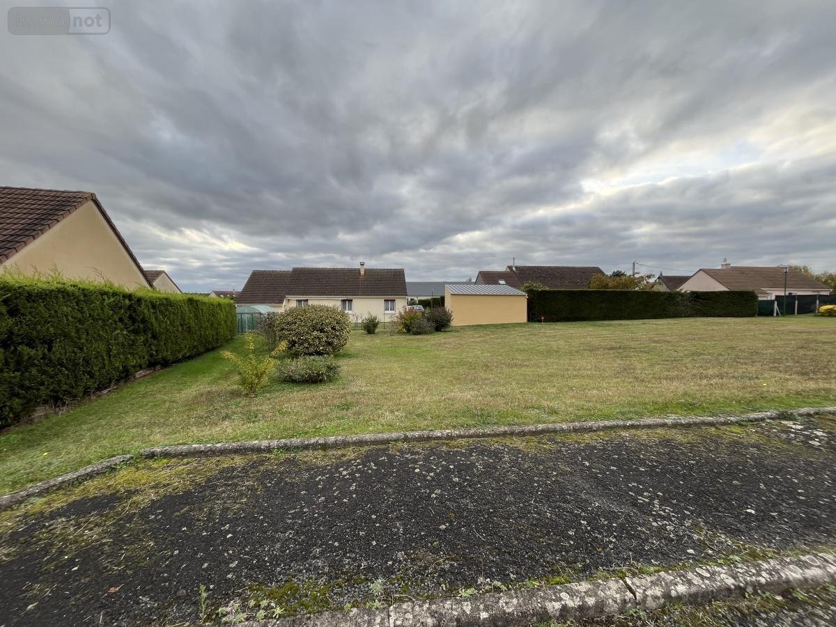 Terrain à bâtir en vente Le Breil-sur-Mérize (72370)