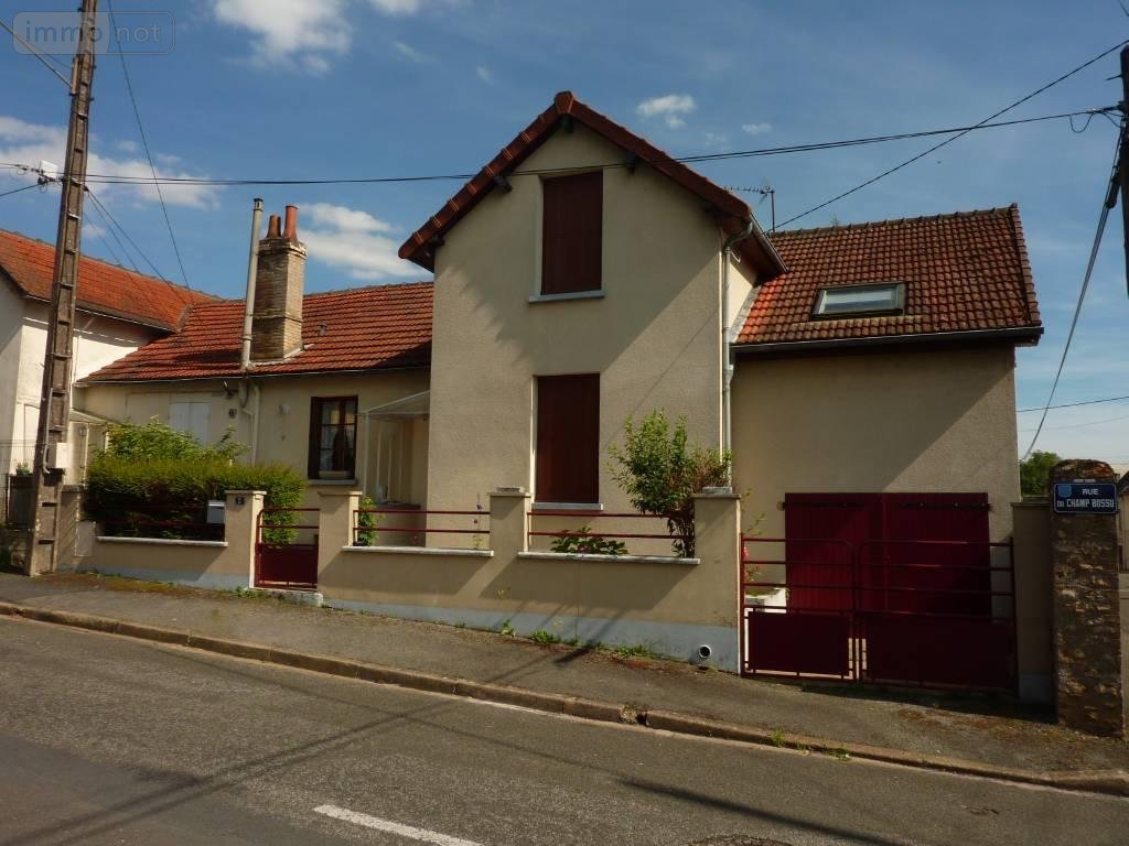 Maison à vendre Nogent-le-Rotrou 28400 Eure-et-Loir - 6 pièces 112 m2 à