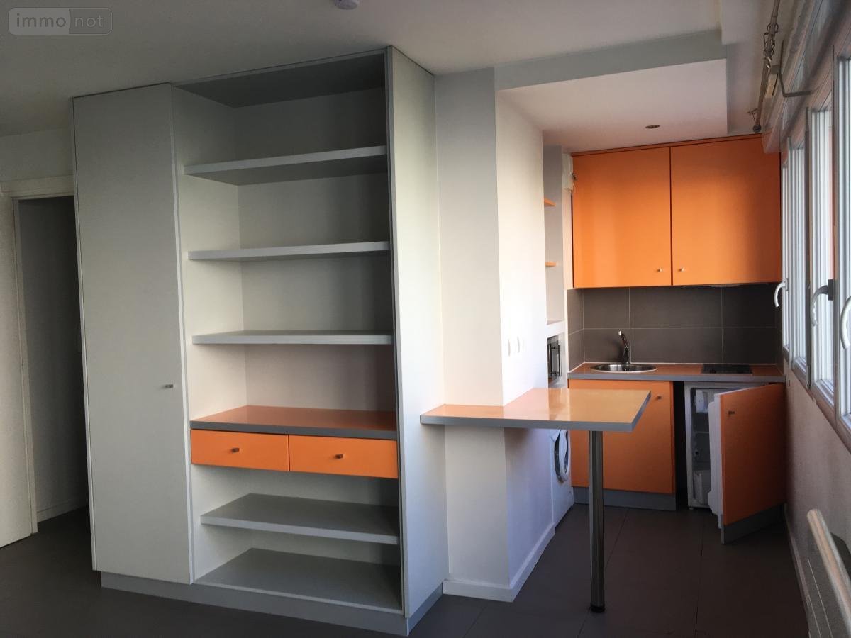 Location appartement Nantes 44000 Loire-Atlantique 25 m2 1 pièce 540 euros