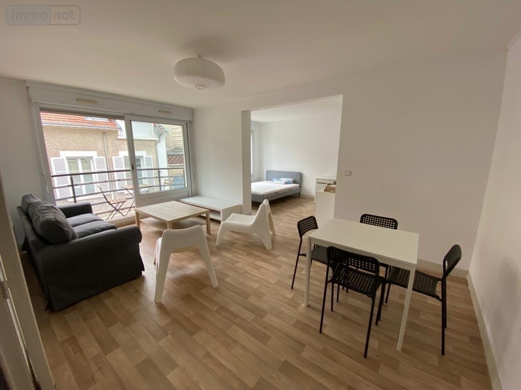 Location appartement Reims 51100 Marne 60 m2 3 pièces 1034 euros