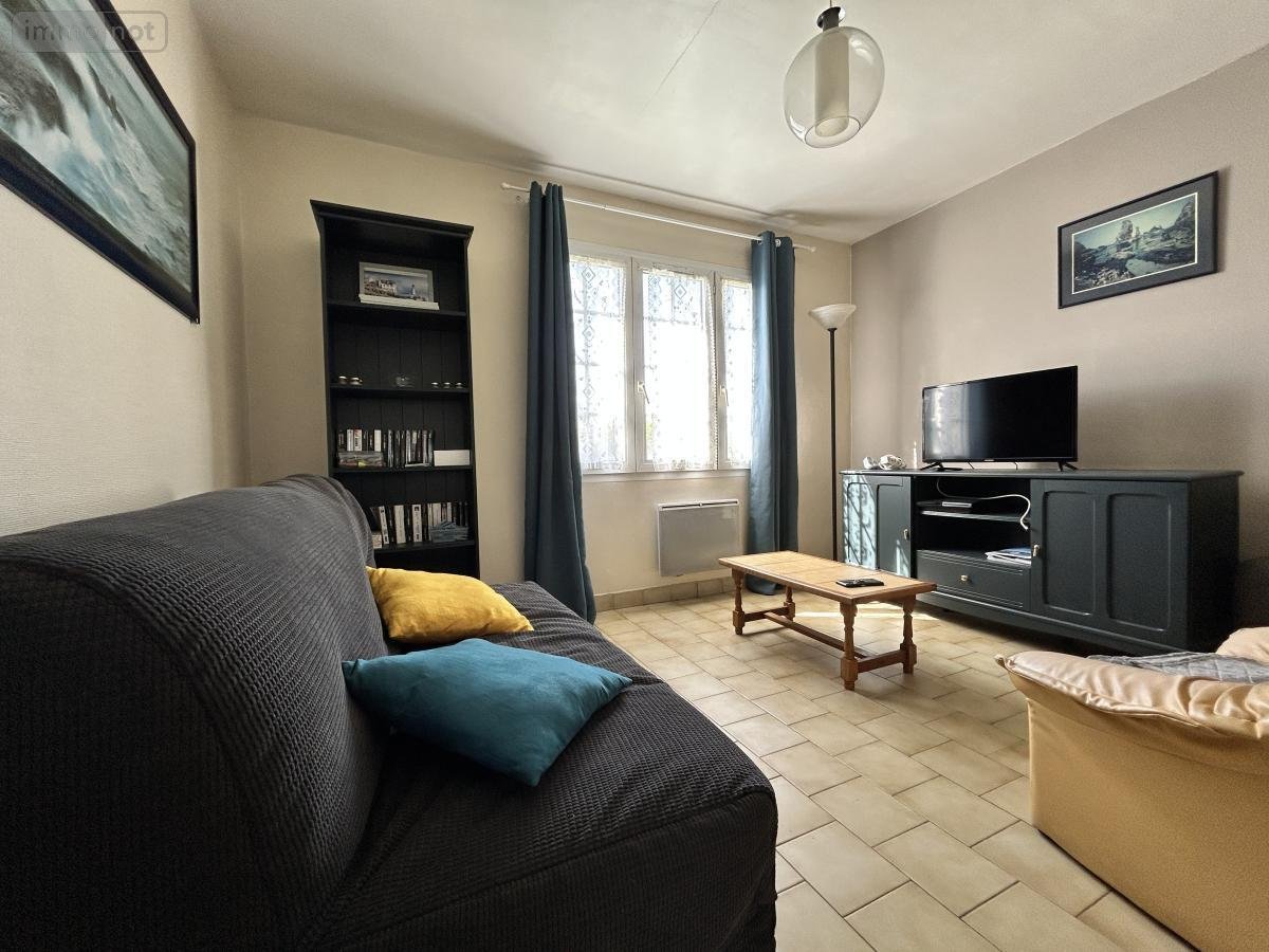 Appartement a vendre Le Palais 56360 Morbihan 38 m2  196650 euros