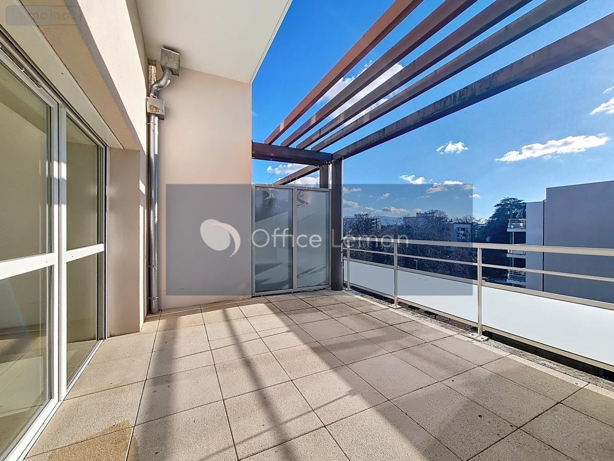 Appartement a vendre Ferney-Voltaire 01210 Ain 87 m2 4 pièces 470000 euros