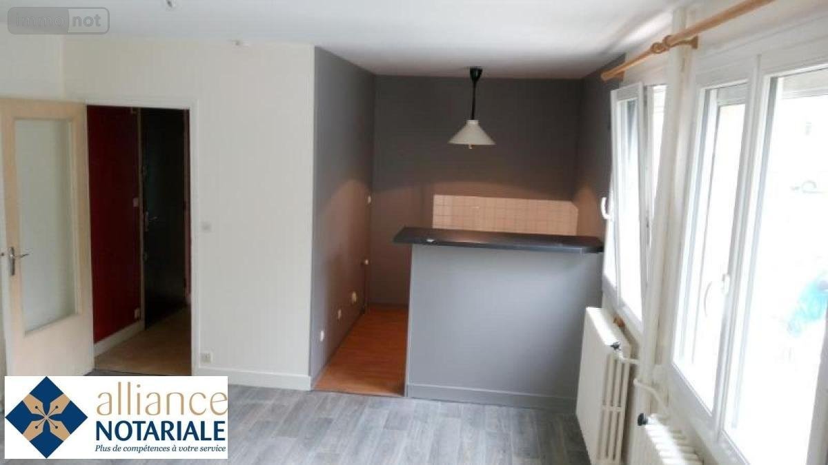 Location appartement Caen 14000 Calvados 37 m2 1 pièce 540 euros