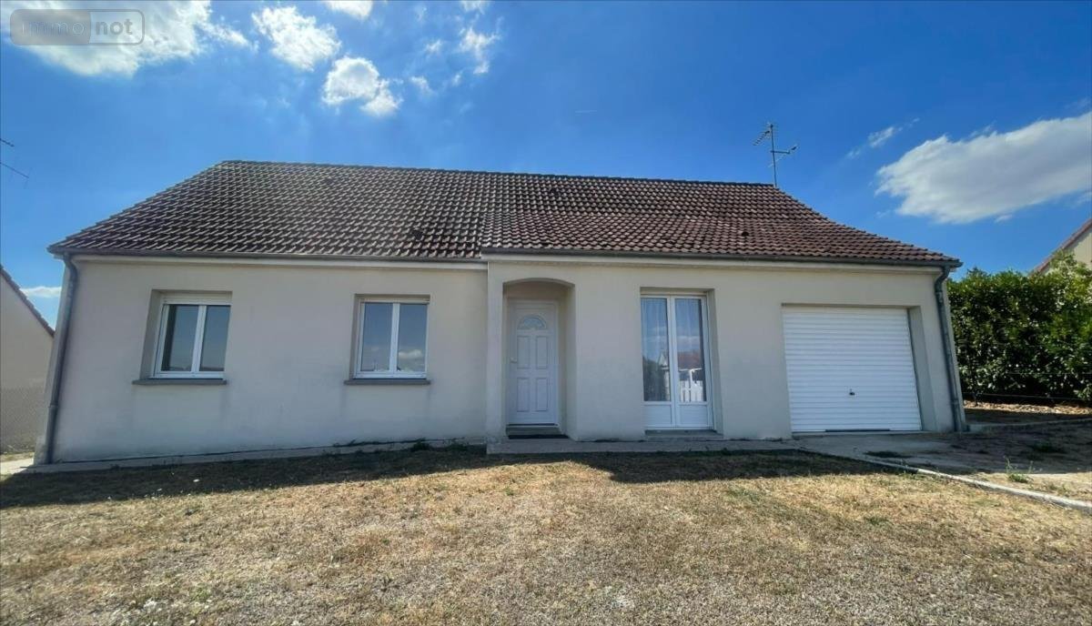 Location maison Saint-Ouen 41100 Loir-et-Cher 84 m2 4 pièces 710 euros