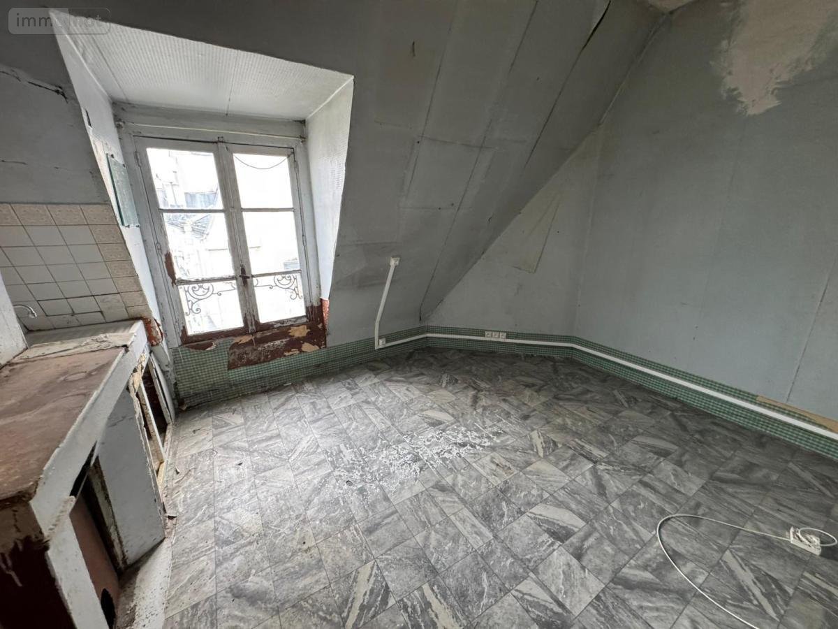 Appartement a vendre Paris 11e arrondissement 75011 Paris 8 m2 1 pièce 80000 euros