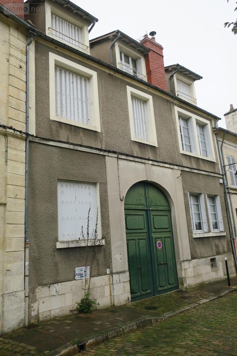 Immeuble a vendre Bourges 18000 Cher 244 m2  343200 euros