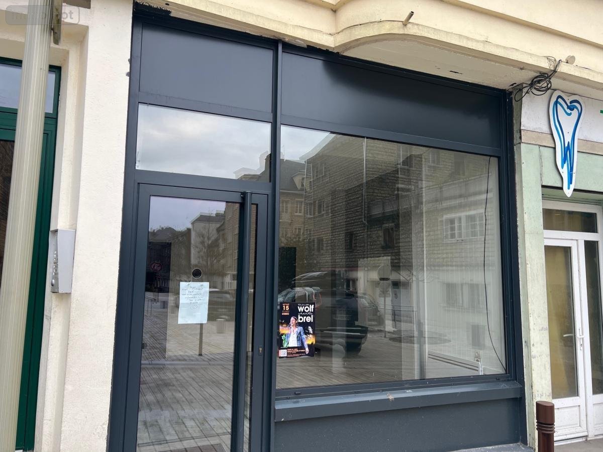 Location fonds et murs commerciaux Lisieux 14100 Calvados 29 m2  380 euros