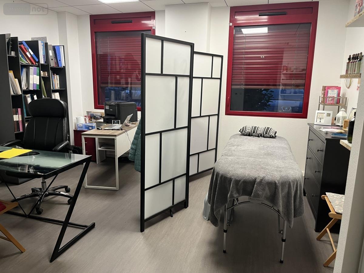 Location fonds et murs commerciaux Chagny 71150 Saône-et-Loire 28 m2  660 euros
